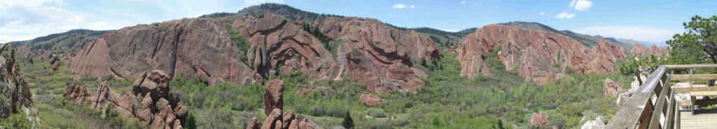 Moderate Hikes Near Denver