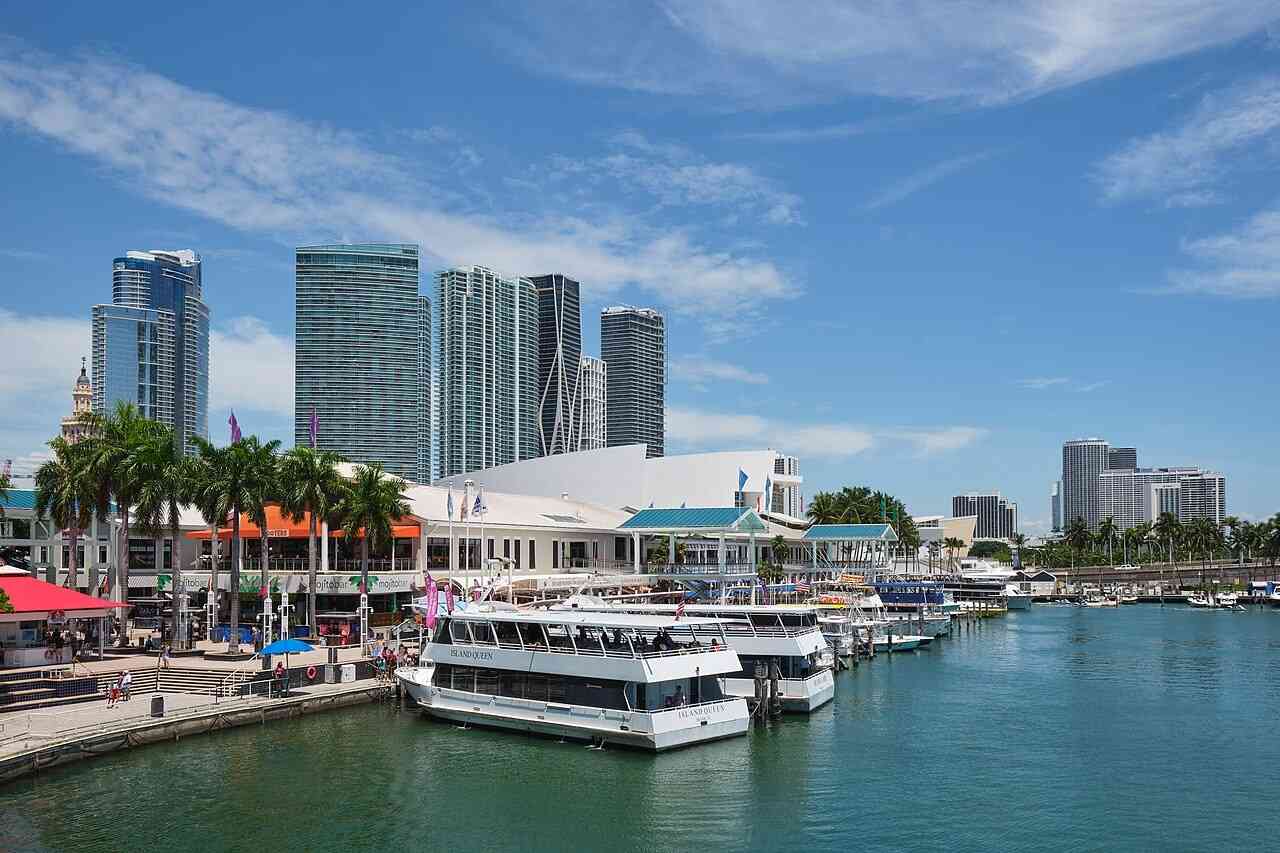 Bayside Marketplace Miami guide